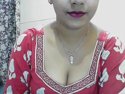 LovingPihu online show from 05/03/26, 05:35