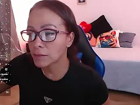 emmily castro online show from 09/15/25, 02:17