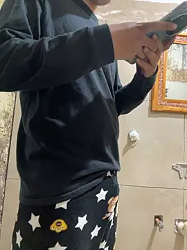 Snapshot of delgadito234 chatting on 02/16/26, 06:37 delgadito234 online show from 02/16/26, 06:37