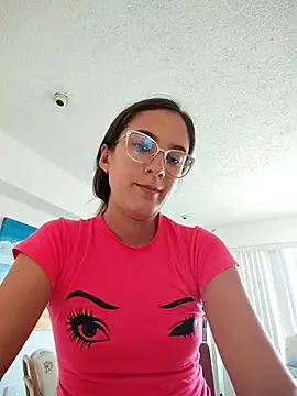 Snapshot of Theambersin chatting on 03/15/26, 07:53 Theambersin online show from 03/15/26, 07:53