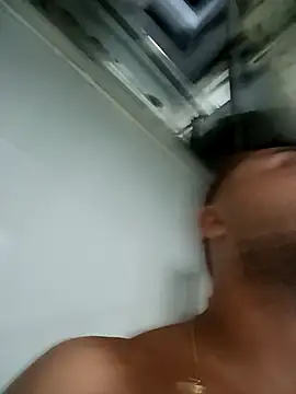 Snapshot of bby2279 chatting on 11/03/25, 01:19 bby2279 online show from 11/03/25, 01:19