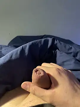 Snapshot of alonglongdidong chatting on 04/09/26, 09:53 alonglongdidong online show from 04/09/26, 09:53