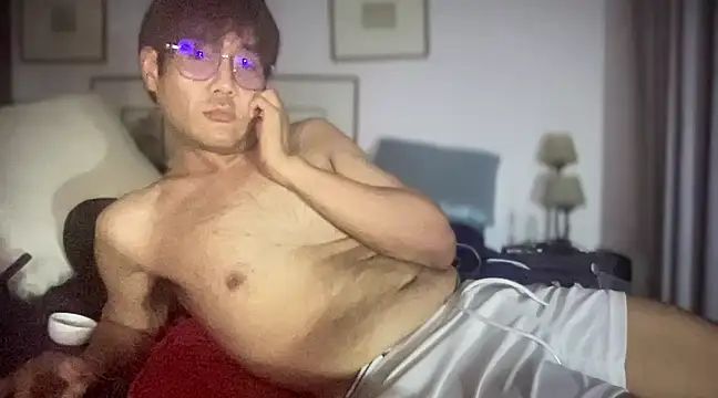 Snapshot of ThaiHairryGuy chatting on 02/07/25, 02:04 ThaiHairryGuy online show from 02/07/25, 02:04