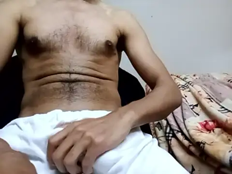 Snapshot of SizeRecall chatting on 01/06/26, 08:01 SizeRecall online show from 01/06/26, 08:01