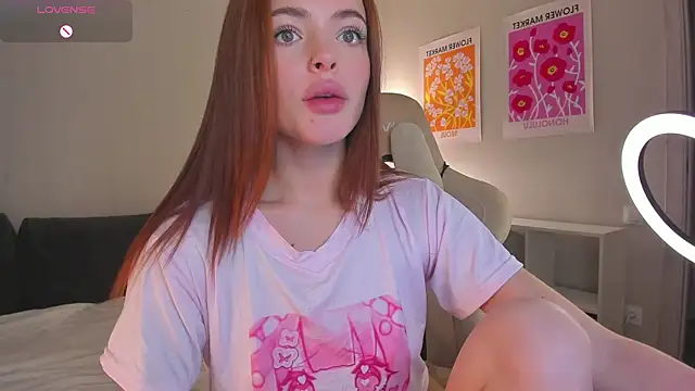 Snapshot of KylieStarrr chatting on 12/07/24, 03:04 KylieStarrr online show from 12/07/24, 03:04