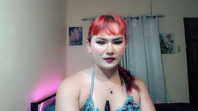 Snapshot of beatrice_21 chatting on 05/18/26, 09:37 beatrice 21 online show from 05/18/26, 09:37