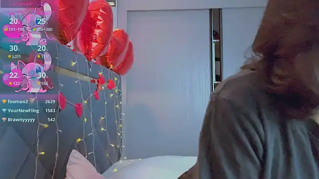 Mia Tin online show from 02/23/25, 12:27