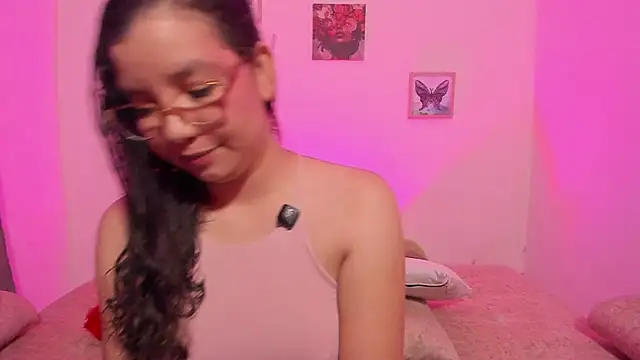 BUUNNY BELLA online show from 06/07/26, 03:21