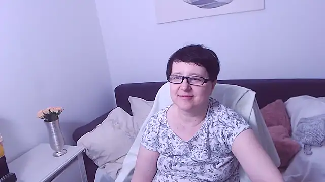ChristaRose online show from 05/08/26, 01:22