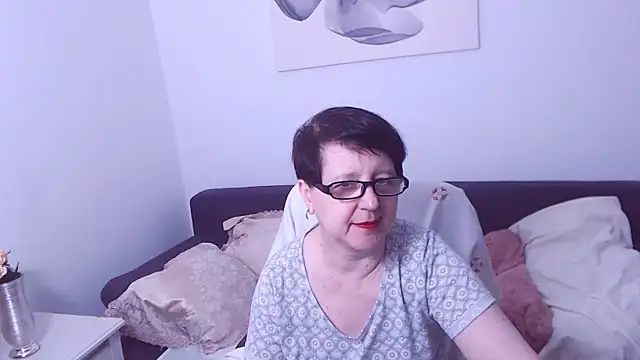 ChristaRose online show from 06/04/26, 08:04