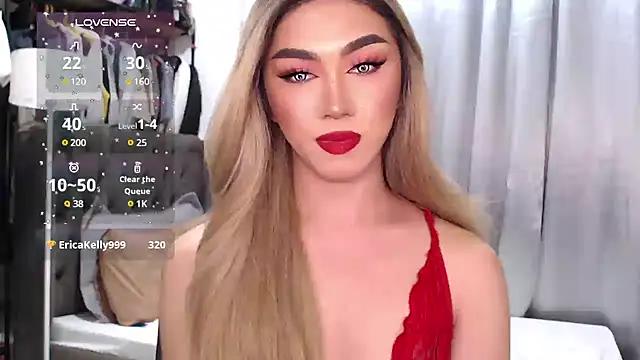 Snapshot of Local_Hoelyx chatting on 01/27/25, 09:34 Local Hoelyx online show from 01/27/25, 09:34