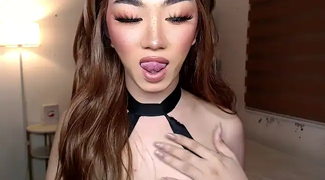 Snapshot of Local_Hoelyx chatting on 03/21/25, 07:22 Local Hoelyx online show from 03/21/25, 07:22