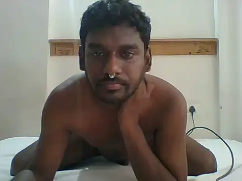 Snapshot of Slavebottombdsm09 chatting on 11/30/25, 06:28 Slavebottombdsm09 online show from 11/30/25, 06:28