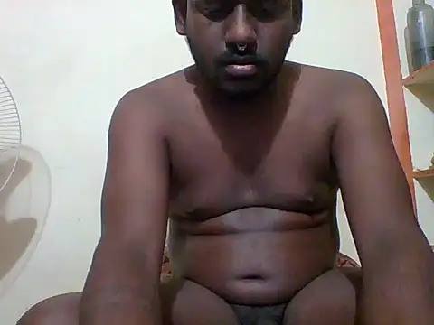 Snapshot of Slavebottombdsm09 chatting on 01/17/26, 07:06 Slavebottombdsm09 online show from 01/17/26, 07:06