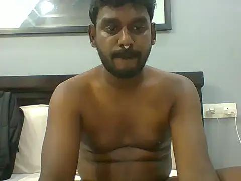 Snapshot of Slavebottombdsm09 chatting on 01/31/26, 08:07 Slavebottombdsm09 online show from 01/31/26, 08:07