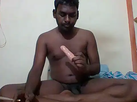 Snapshot of Slavebottombdsm09 chatting on 03/09/26, 11:09 Slavebottombdsm09 online show from 03/09/26, 11:09