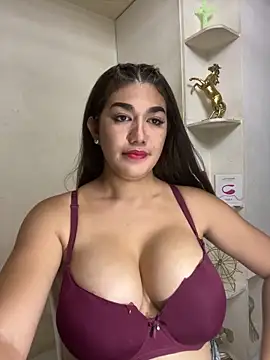 Snapshot of SexyFatHugeCock chatting on 06/22/26, 10:56 SexyFatHugeCock online show from 06/22/26, 10:56