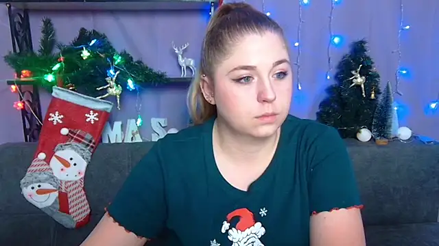 Snapshot of JessikaDaniel chatting on 12/18/24, 07:15 JessikaDaniel online show from 12/18/24, 07:15