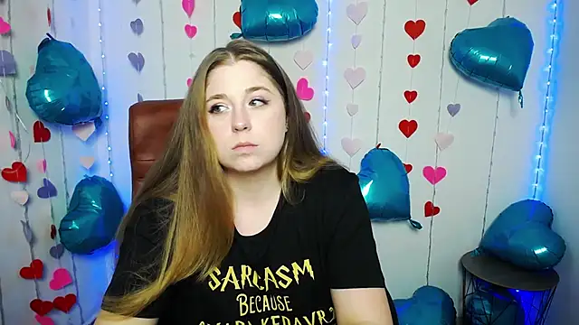 Snapshot of JessikaDaniel chatting on 02/19/25, 10:23 JessikaDaniel online show from 02/19/25, 10:23