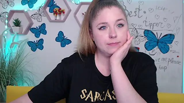 Snapshot of JessikaDaniel chatting on 03/19/25, 10:11 JessikaDaniel online show from 03/19/25, 10:11