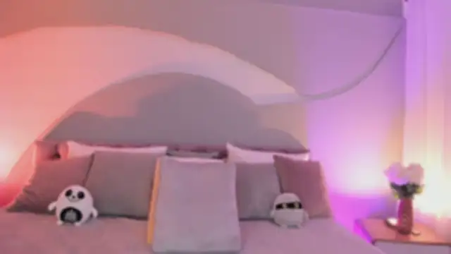 Nicolle W online show from 10/30/25, 11:55