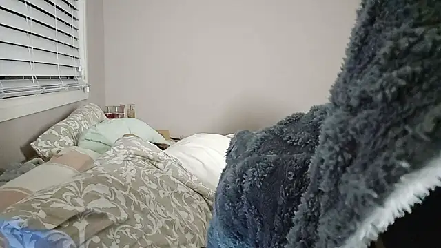 Snapshot of AmateurGuy23 chatting on 09/11/25, 06:30 AmateurGuy23 online show from 09/11/25, 06:30