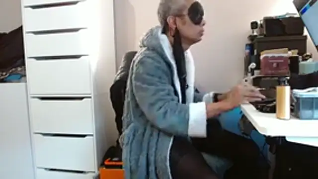 Snapshot of AmateurGuy23 chatting on 12/02/25, 04:40 AmateurGuy23 online show from 12/02/25, 04:40