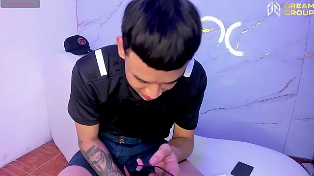 SecretsParty online show from 11/08/25, 07:56