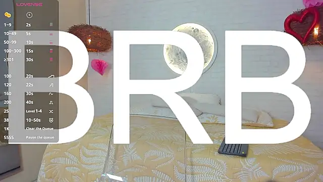 Snapshot of sophi_cooper29 chatting on 02/27/26, 09:26 sophi cooper29 online show from 02/27/26, 09:26