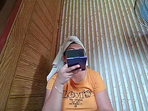 LalaiAsian online show from 02/12/26, 06:52