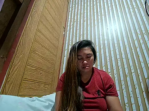 LalaiAsian online show from 02/25/26, 10:41