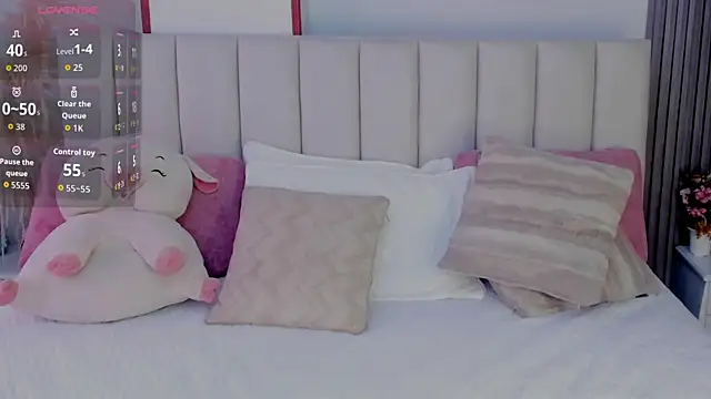 Skcarlet beckett online show from 12/15/25, 04:22