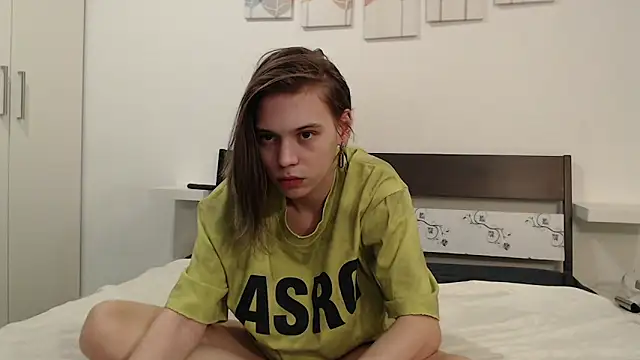 Snapshot of BlakeGumball chatting on 02/16/26, 06:04 BlakeGumball online show from 02/16/26, 06:04