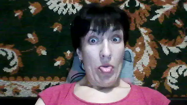 SunnyAmorre online show from 11/30/25, 08:35