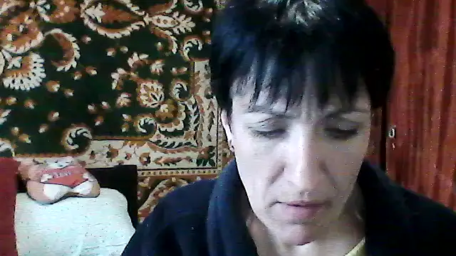 SunnyAmorre online show from 04/29/26, 10:52