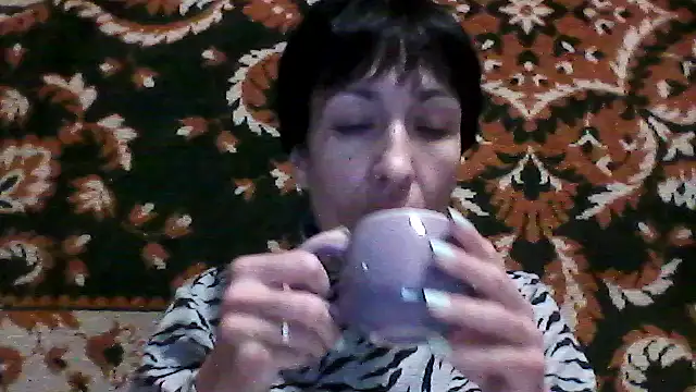 SunnyAmorre online show from 04/29/26, 07:20