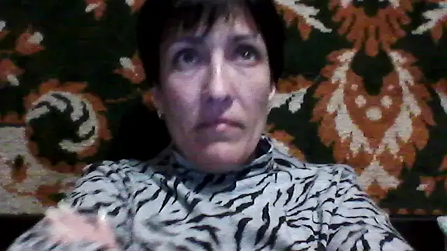 SunnyAmorre online show from 04/30/26, 08:04