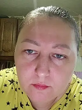 Rini333 online show from 11/19/25, 11:21