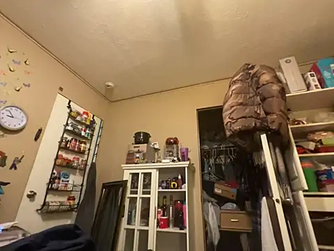 jck1m0t online show from 11/25/25, 01:49