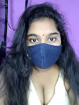 Snapshot of riya-baby chatting on 12/22/24, 06:26 riya-baby online show from 12/22/24, 06:26