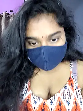 Snapshot of riya-baby chatting on 01/07/25, 03:44 riya-baby online show from 01/07/25, 03:44