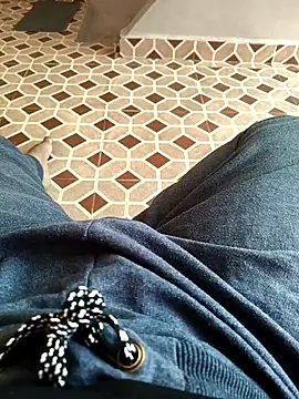 Snapshot of deshimund chatting on 11/08/25, 03:39 deshimund online show from 11/08/25, 03:39