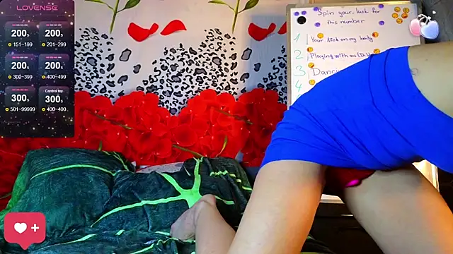 Snapshot of KittyMia chatting on 02/28/25, 08:28 KittyMia online show from 02/28/25, 08:28