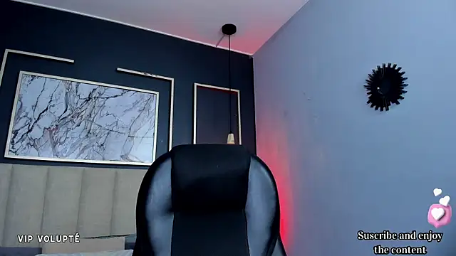 Samantha Brooke online show from 10/22/25, 04:51