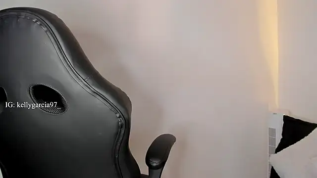 Ally Snow online show from 03/10/25, 09:40