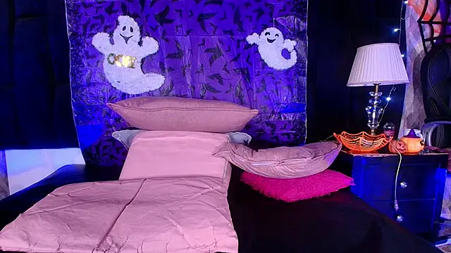 shelsyloreds online show from 10/18/25, 11:55