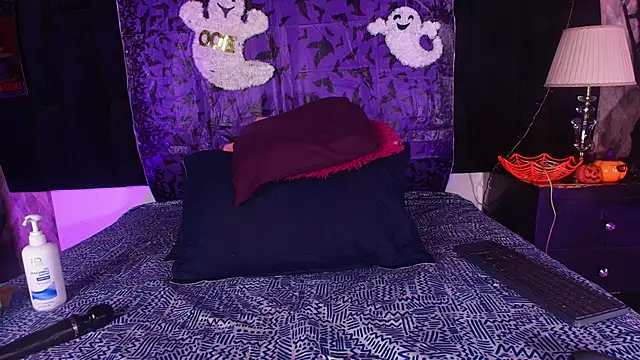 shelsyloreds online show from 11/04/25, 12:04