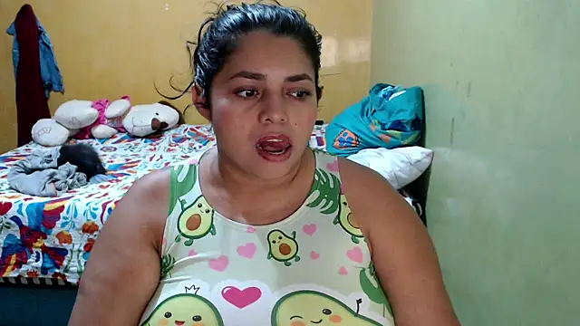 yulieth bbw online show from 09/15/25, 12:32