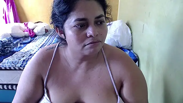 yulieth bbw online show from 01/13/26, 06:57