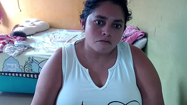 Snapshot of yulieth_bbw chatting on 07/12/26, 05:48 yulieth bbw online show from 07/12/26, 05:48